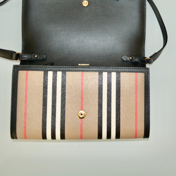 NWT BURBERRY ICON STRIP HANNAH LEATHER TRIM CROSSBODY WALLET BAG - Picture 9 of 12